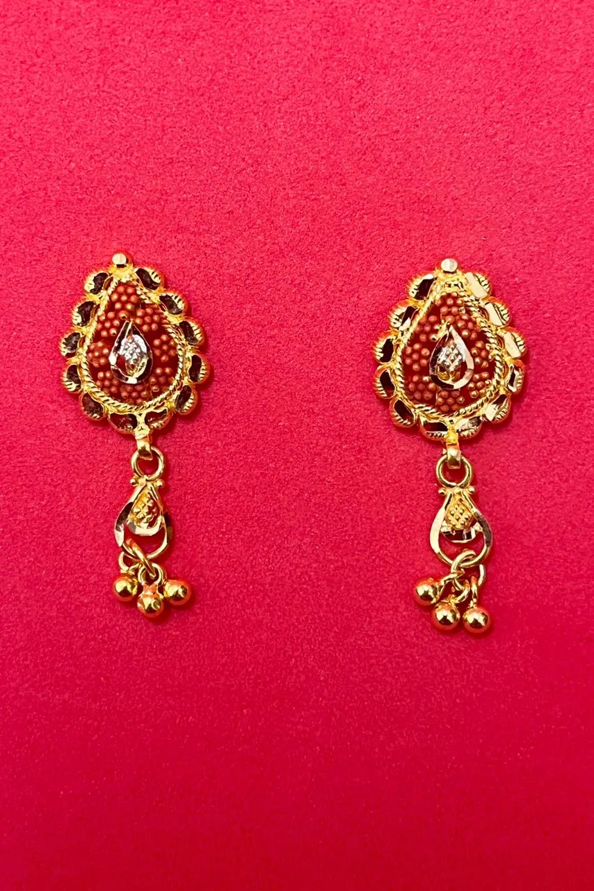 22 KT Gold Designer Colorful Pendant Set (D102)