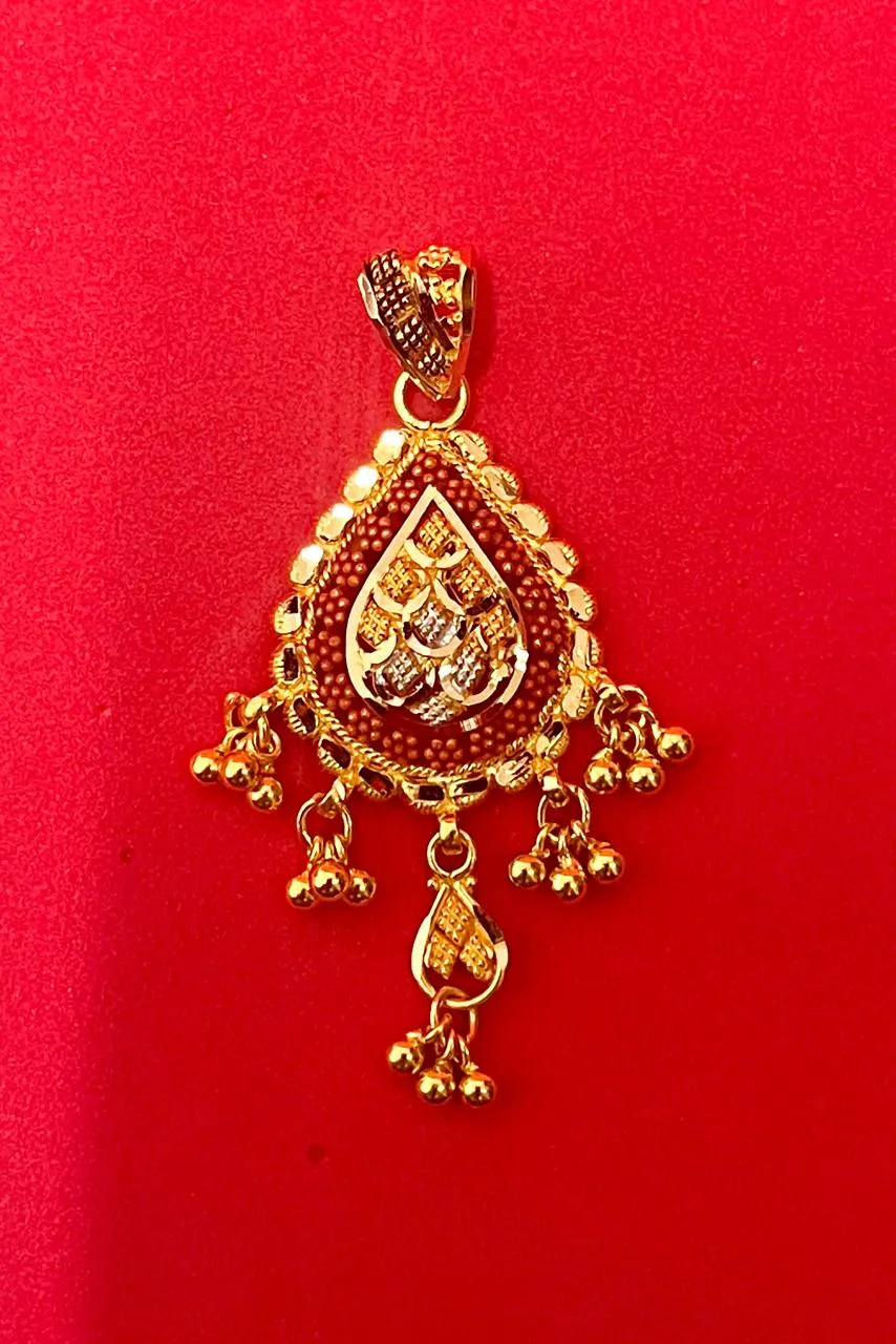 22 KT Gold Designer Colorful Pendant Set (D102)