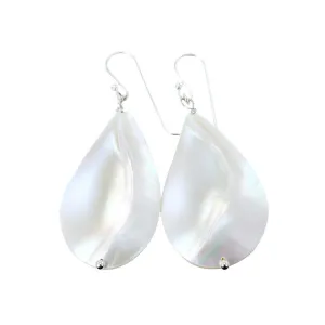 ANN LIGHTFOOT - SHELL DROP EARRINGS