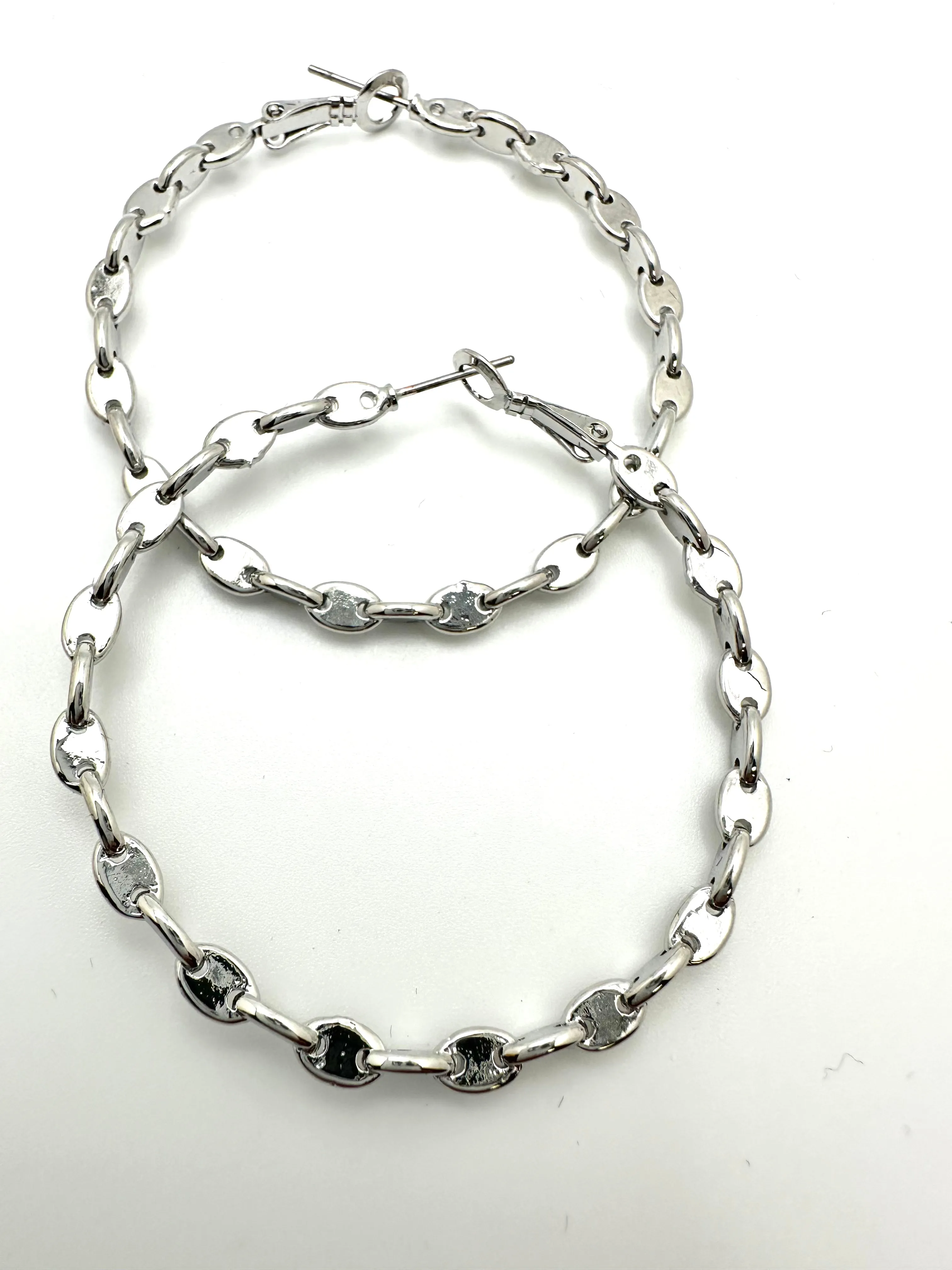 Leah Hoop Earrings