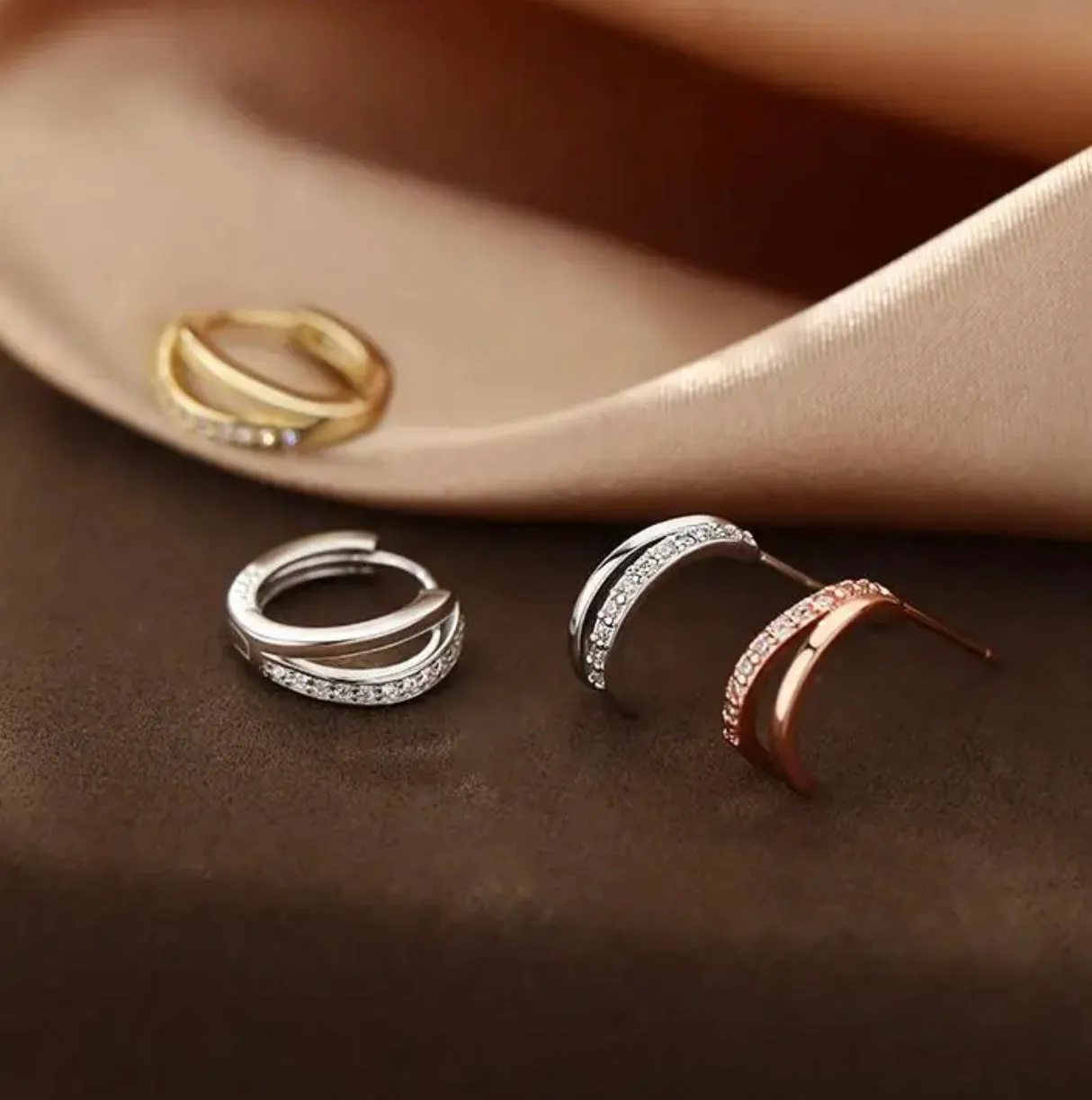 NAOMI - 925 Sterling Silver Zircon Hoop Earrings