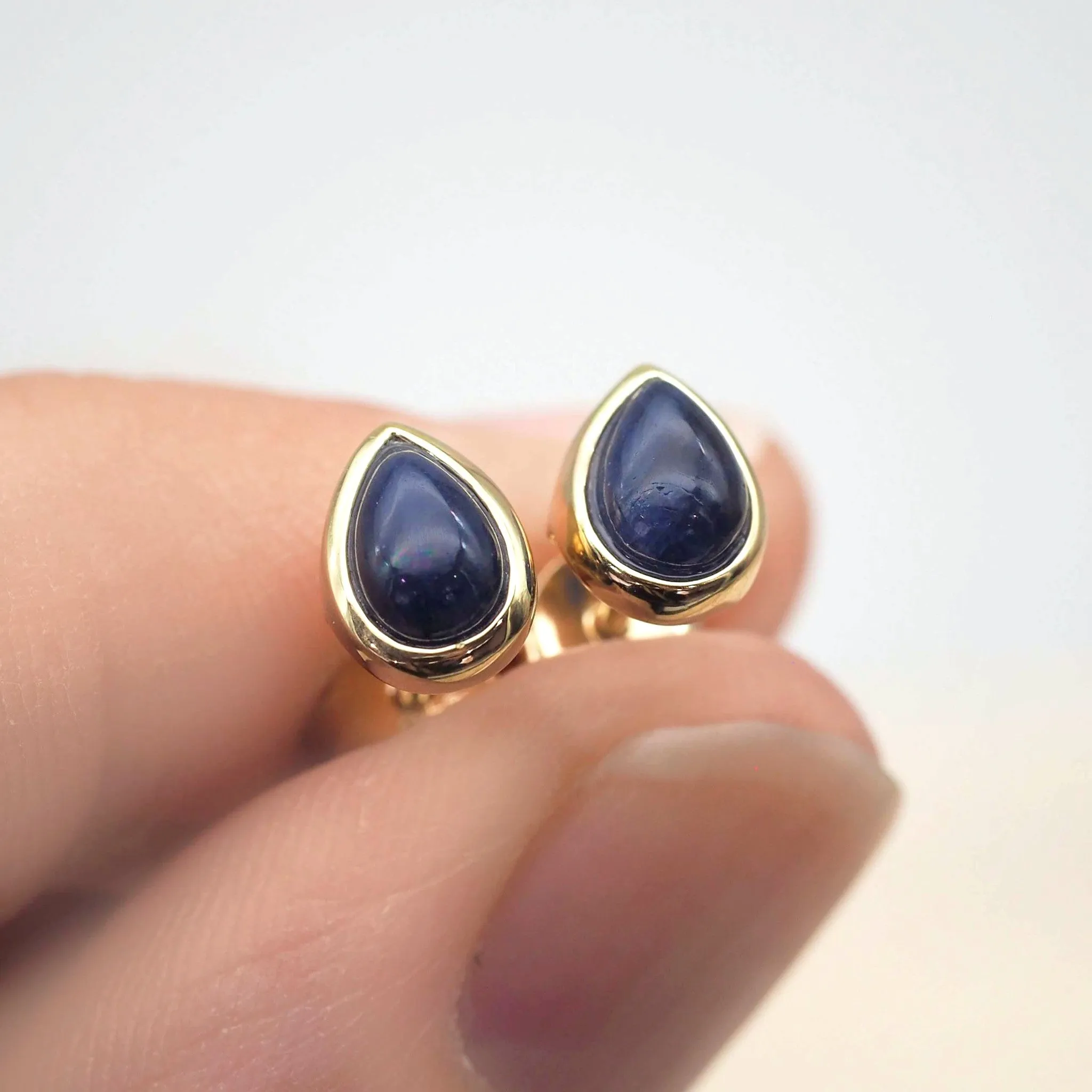 September Birthstone Earrings - Sapphire