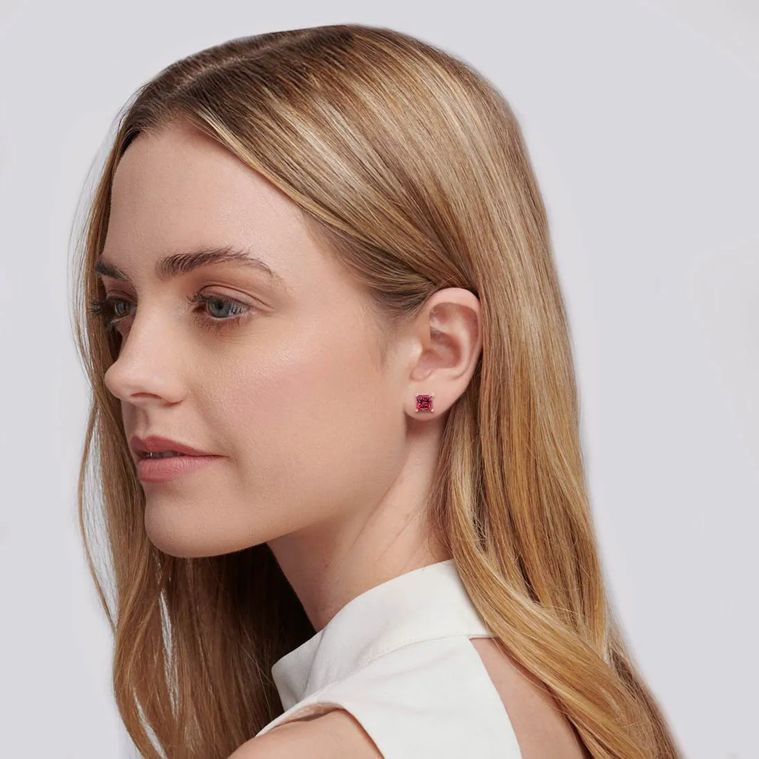 TRINITY - Princess Ruby 18k Yellow Gold Stud Earrings